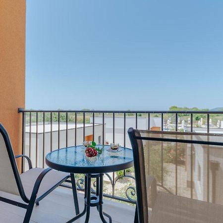 Imperial Resort Ulcinj Exterior photo